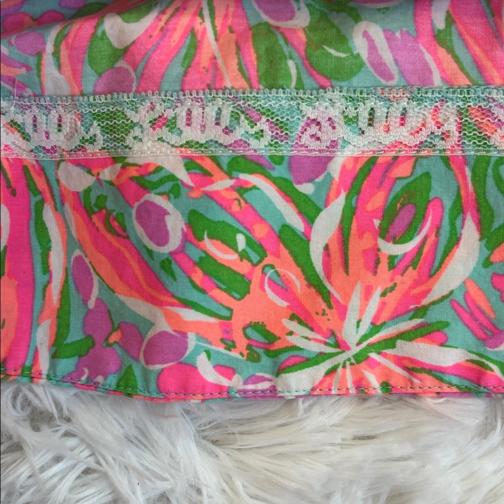 Lilly Pulitzer Candice Dress
Sand Bar Blue Size 4 - Picture 12 of 13